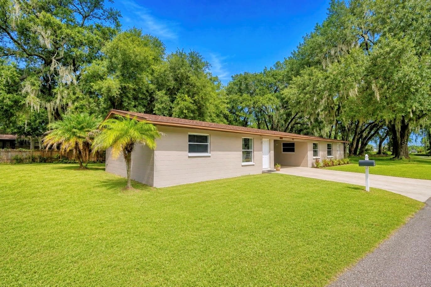 4710 Fernery Ln photo 4