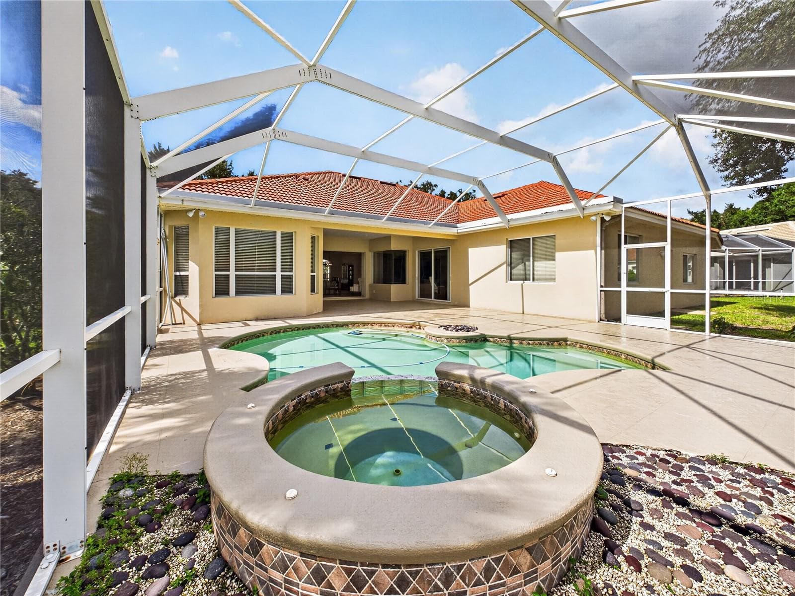 10207 Estuary Dr photo 2