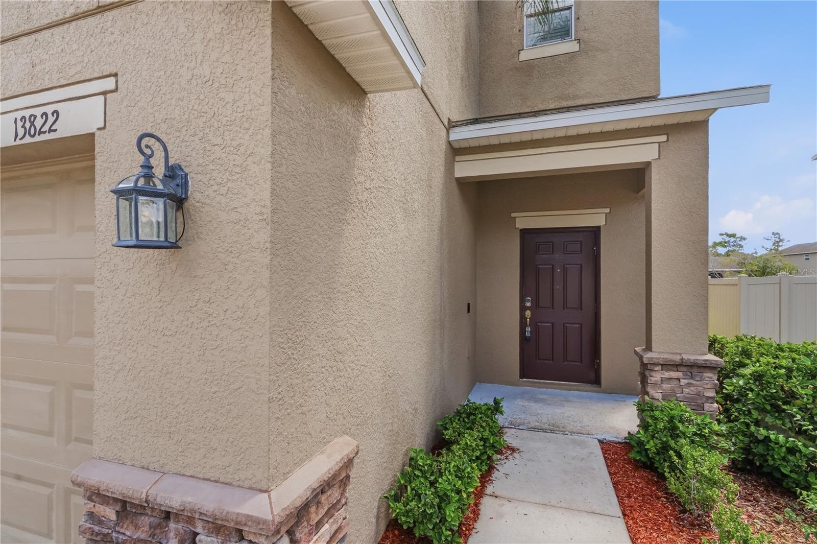 13822 Reindeer Cir photo 4