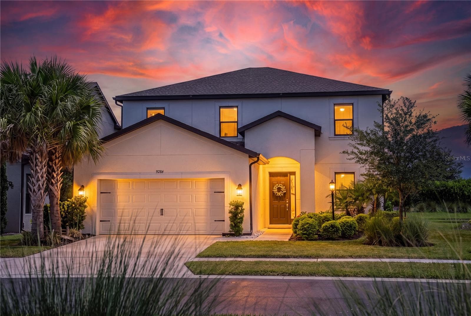 9284 Tequila Sunrise Dr photo 2