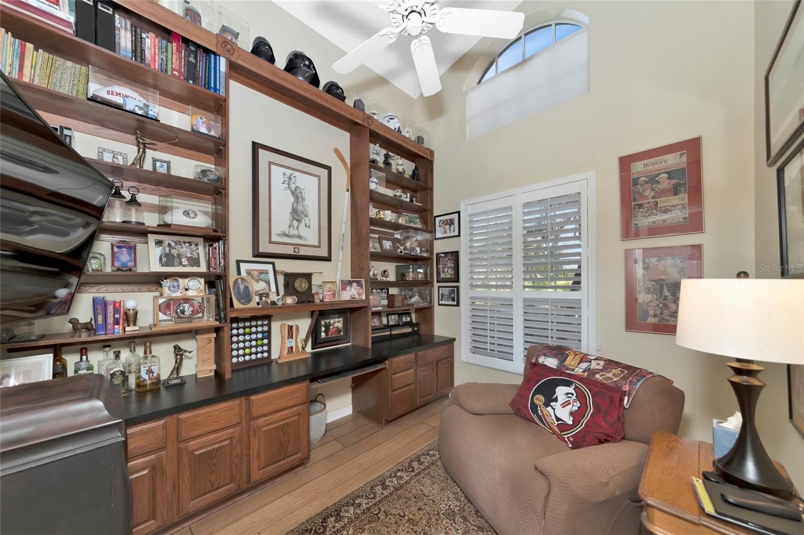 6213 Glen Abbey Ln photo 5