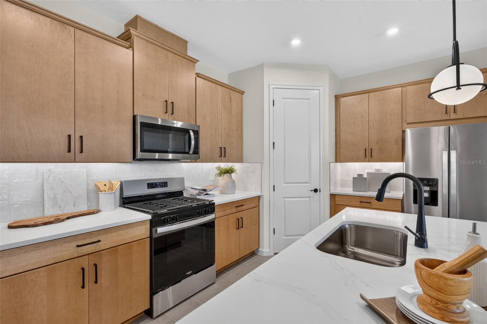 34902 Flower Patch Dr photo 4
