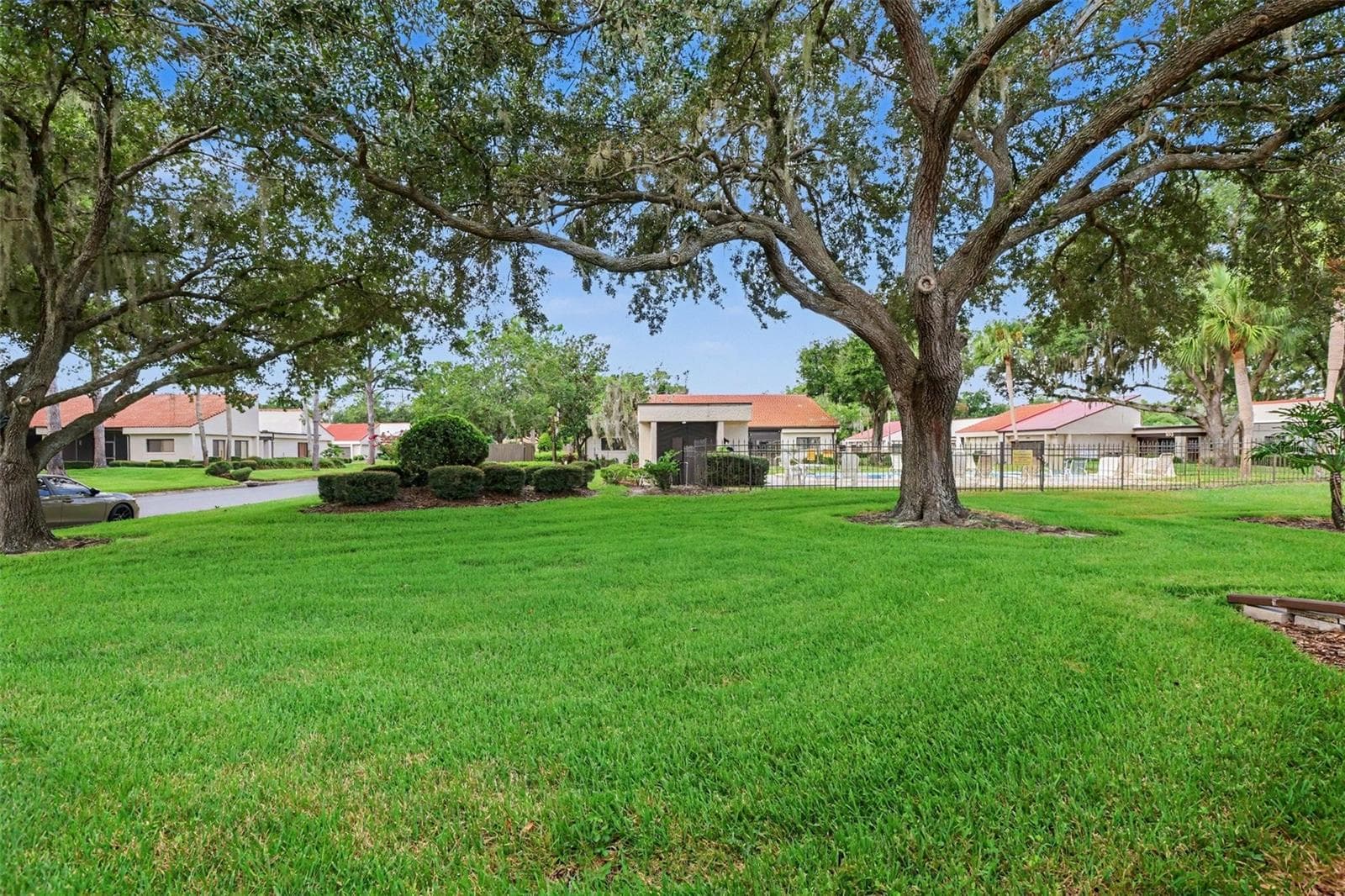 108 Seville CT N photo 3