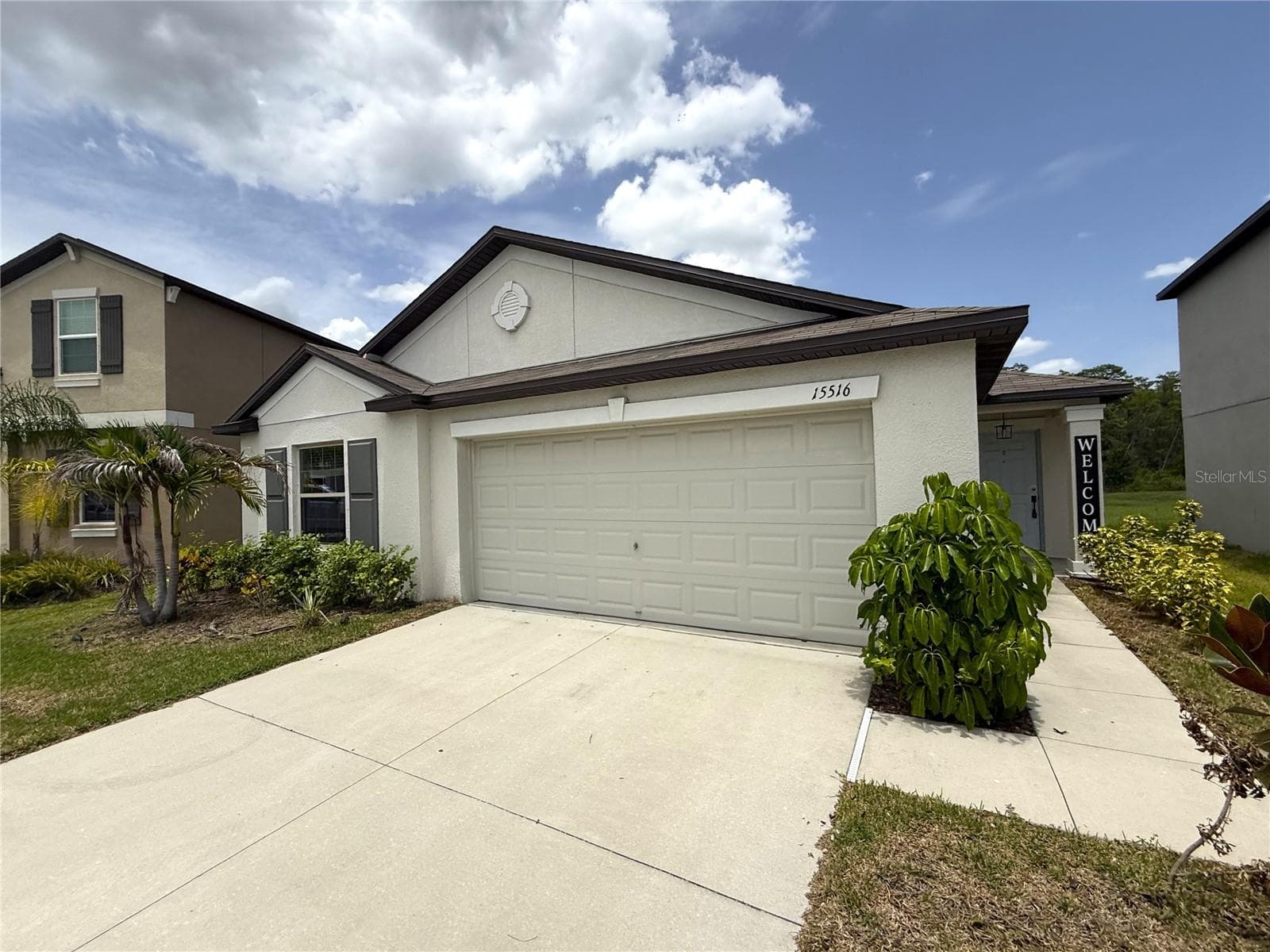 15516 Miller Creek Dr photo 2