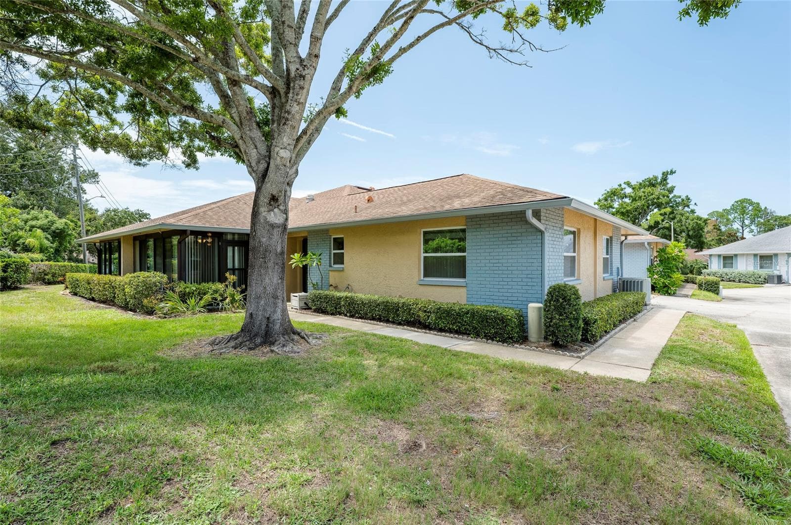 1245 Sutherland CT #1452 photo 4