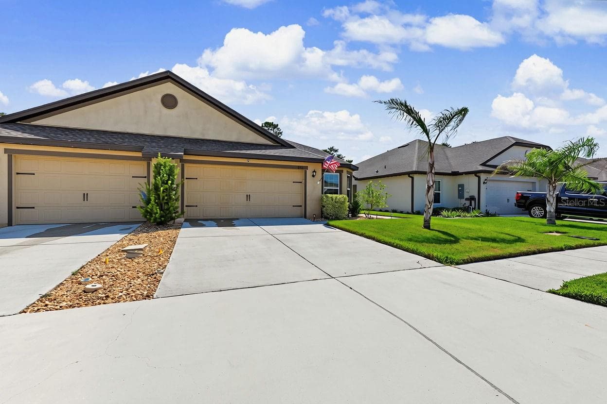 8951 Southern Charm Cir photo 5