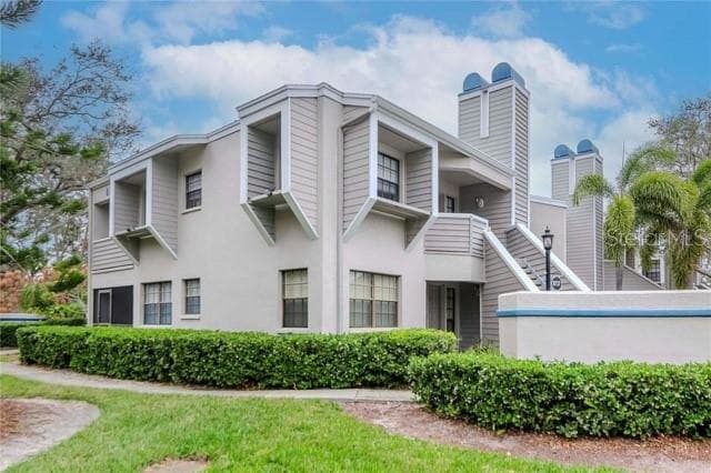 8737 Bardmoor Pl #101 photo 3