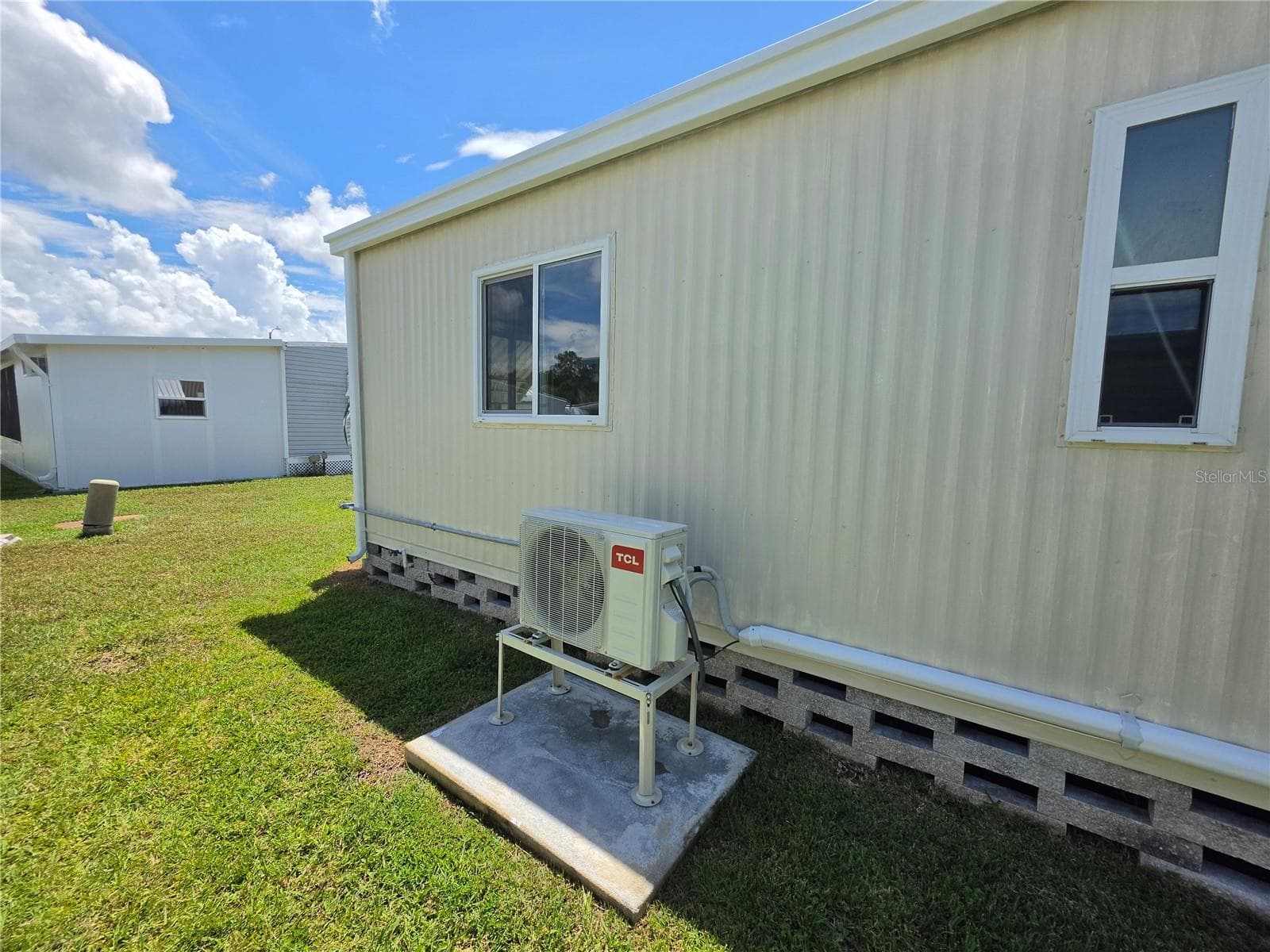 10924 Heritage Dr photo 4