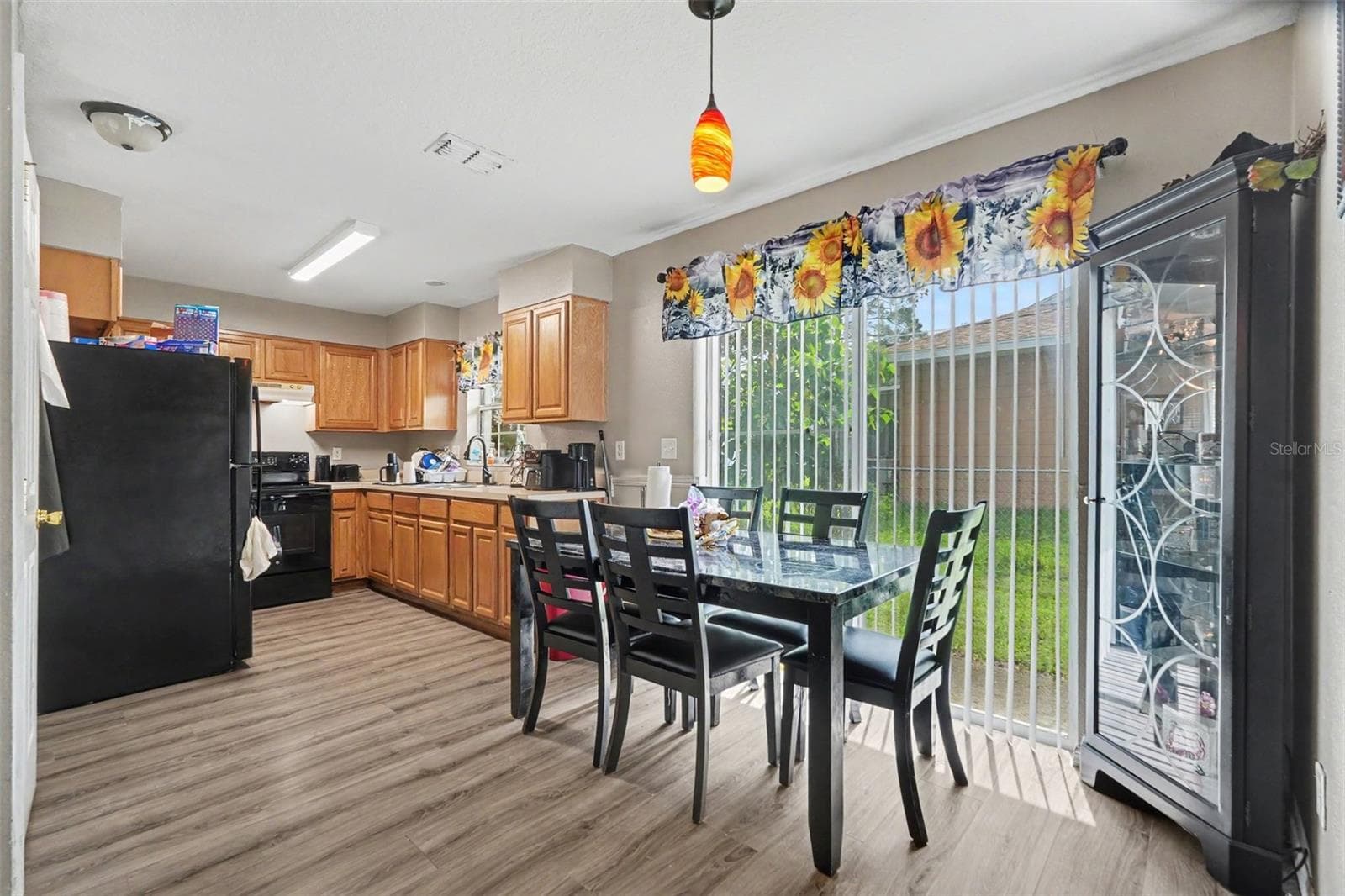 38638 Patti Ln photo 3