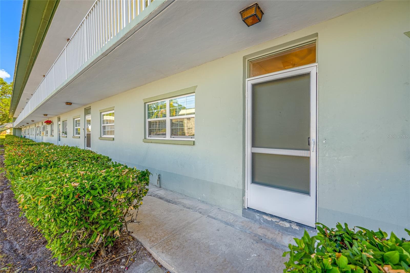 1433 S Belcher Rd #F9 photo 3