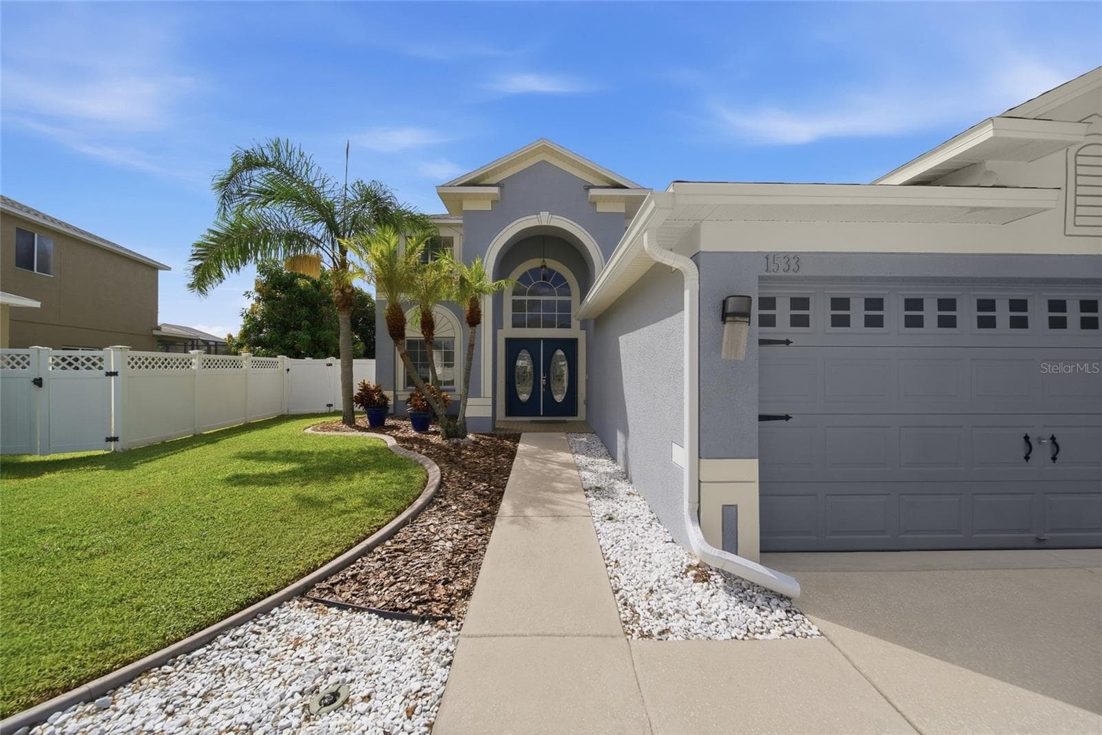 1533 Amaryllis CT photo 4