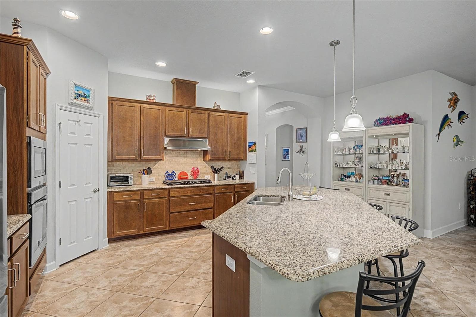 10325 Palladio Dr photo 4