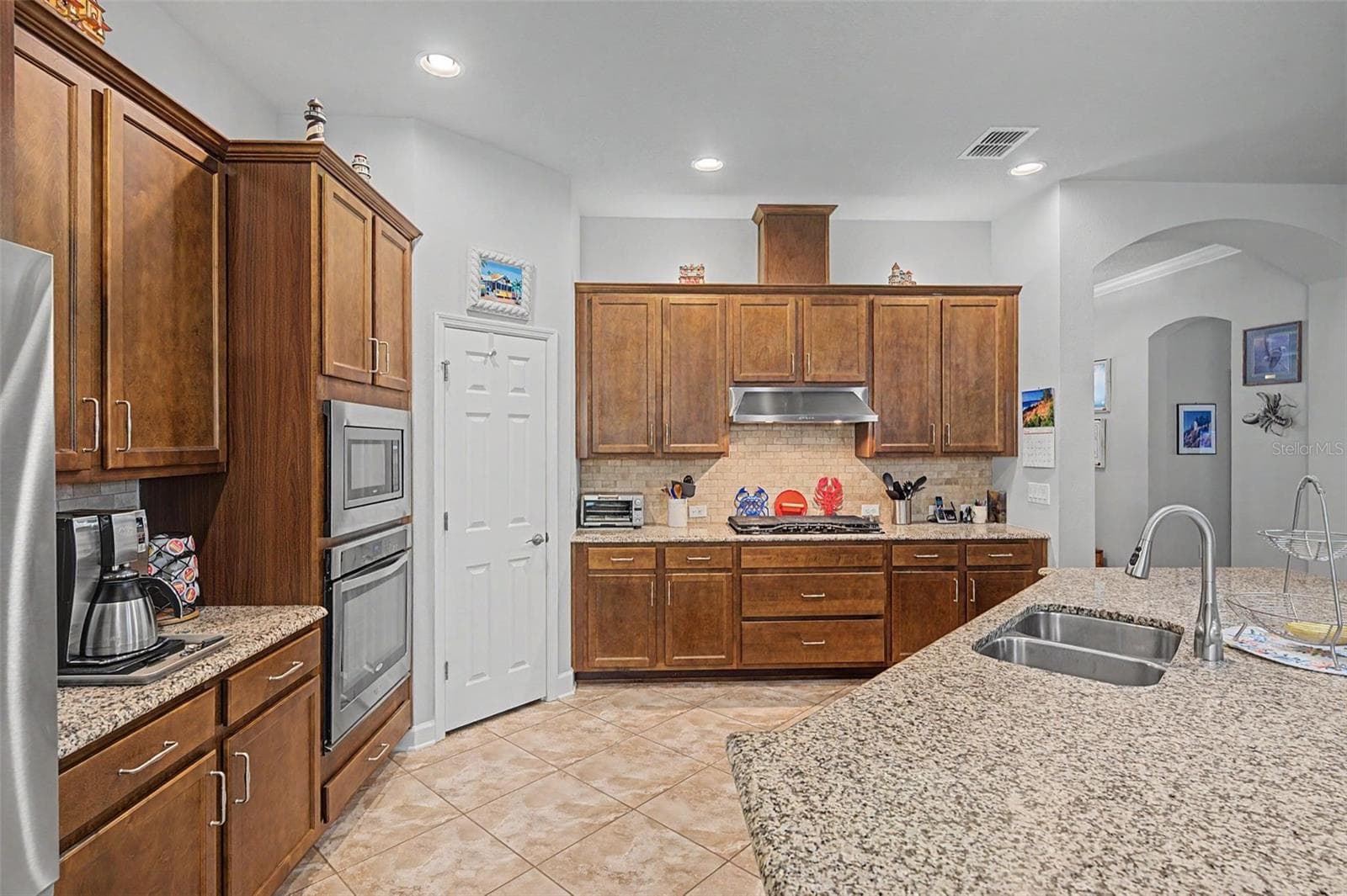 10325 Palladio Dr photo 5