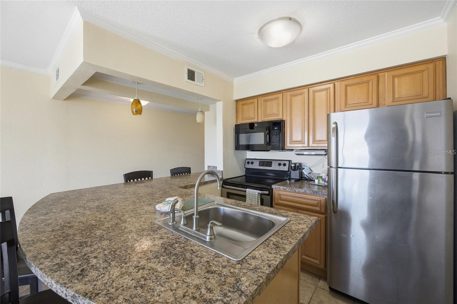 2506 N Rocky Point Dr #315 photo 4