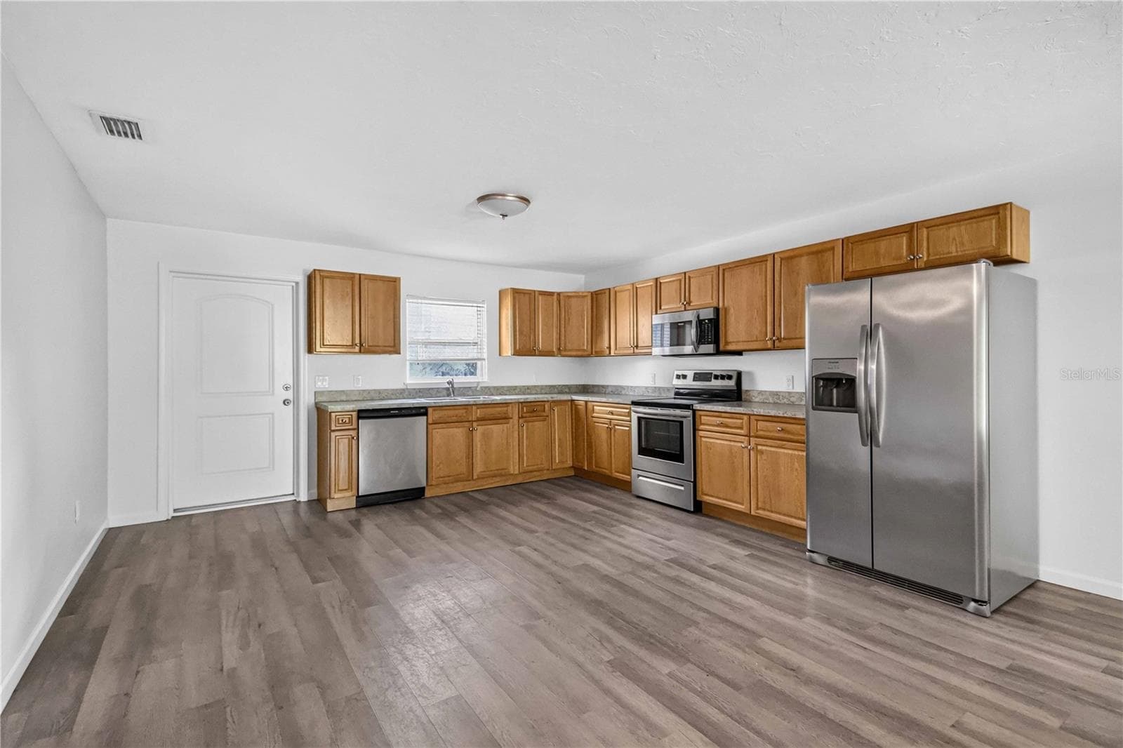 2311 54th Avenue Dr W photo 5