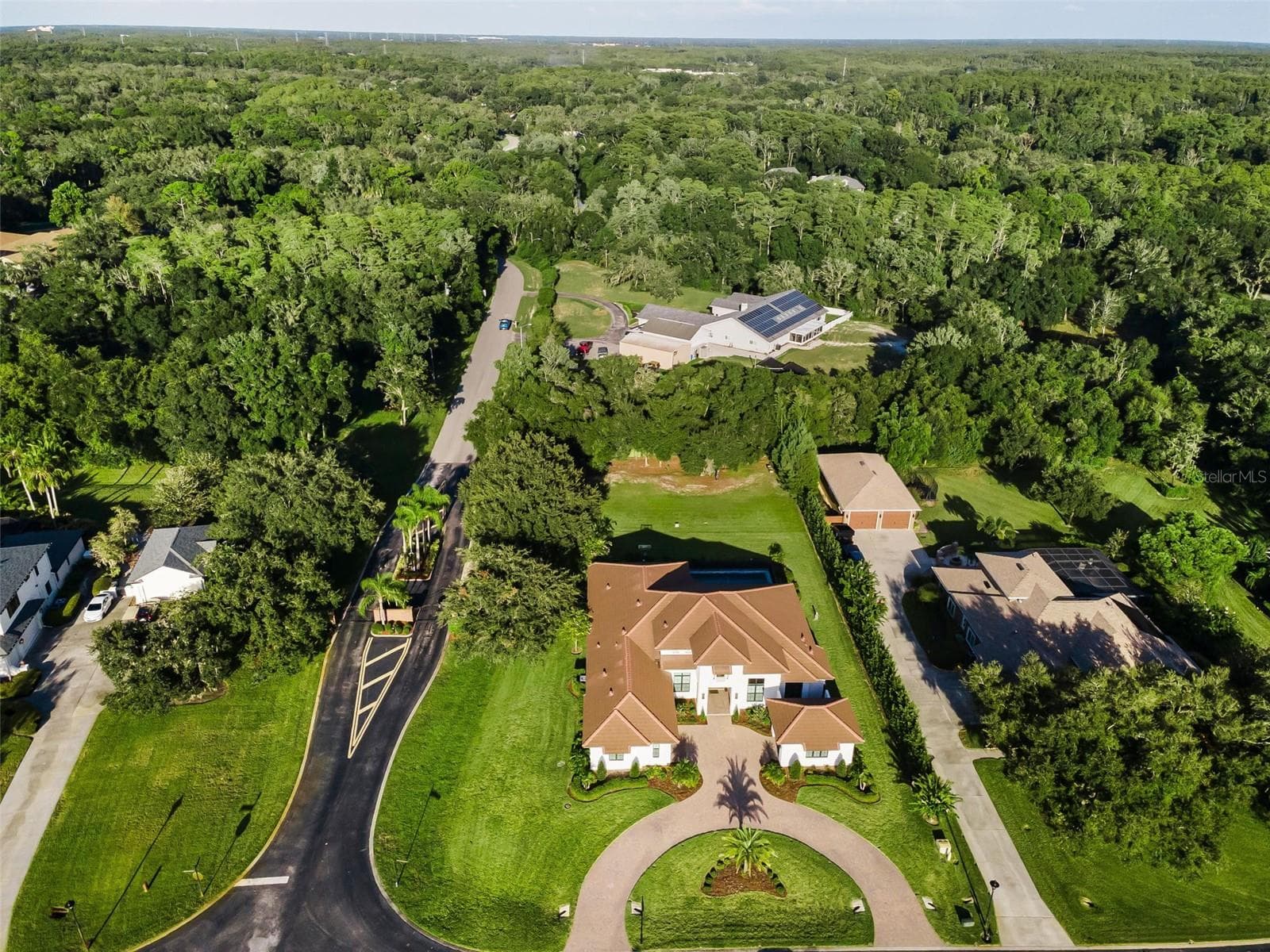 1422 Oak Meadow Pt photo 5