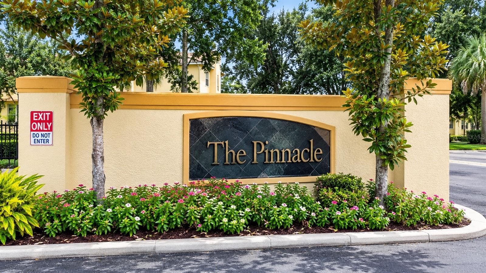 5610 Pinnacle Heights Cir #309 photo 3