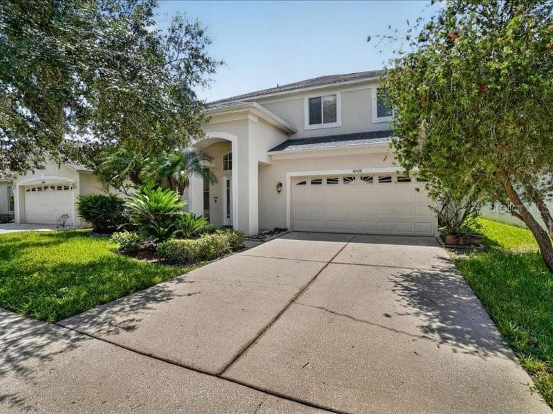 10420 Lucaya Dr photo 3