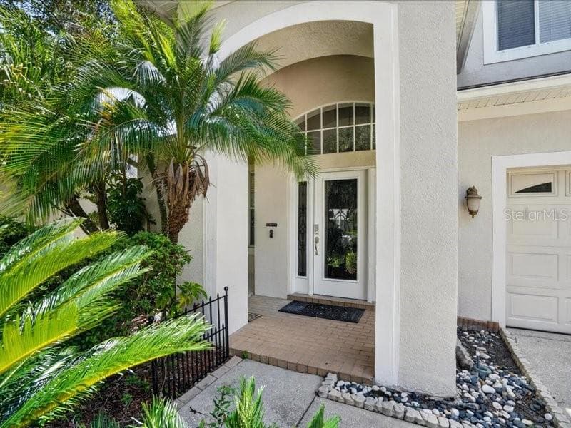 10420 Lucaya Dr photo 4
