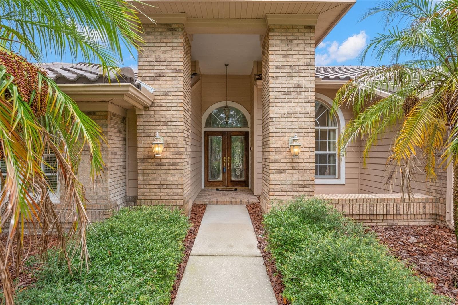 1730 Captiva Dr photo 5