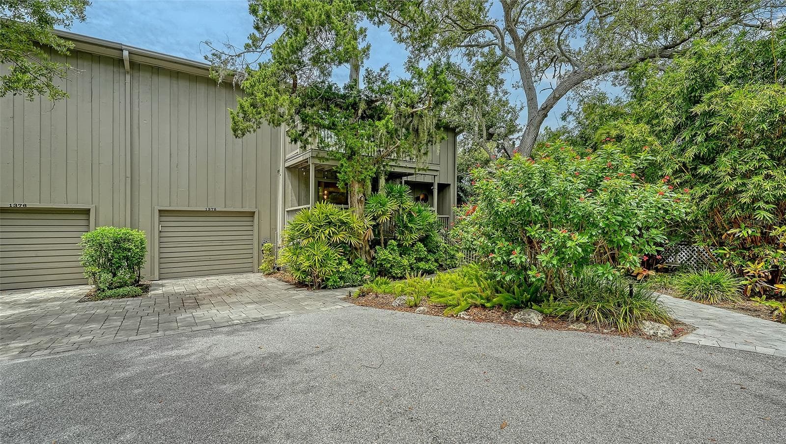 1372 Landings Pt #28 photo 5