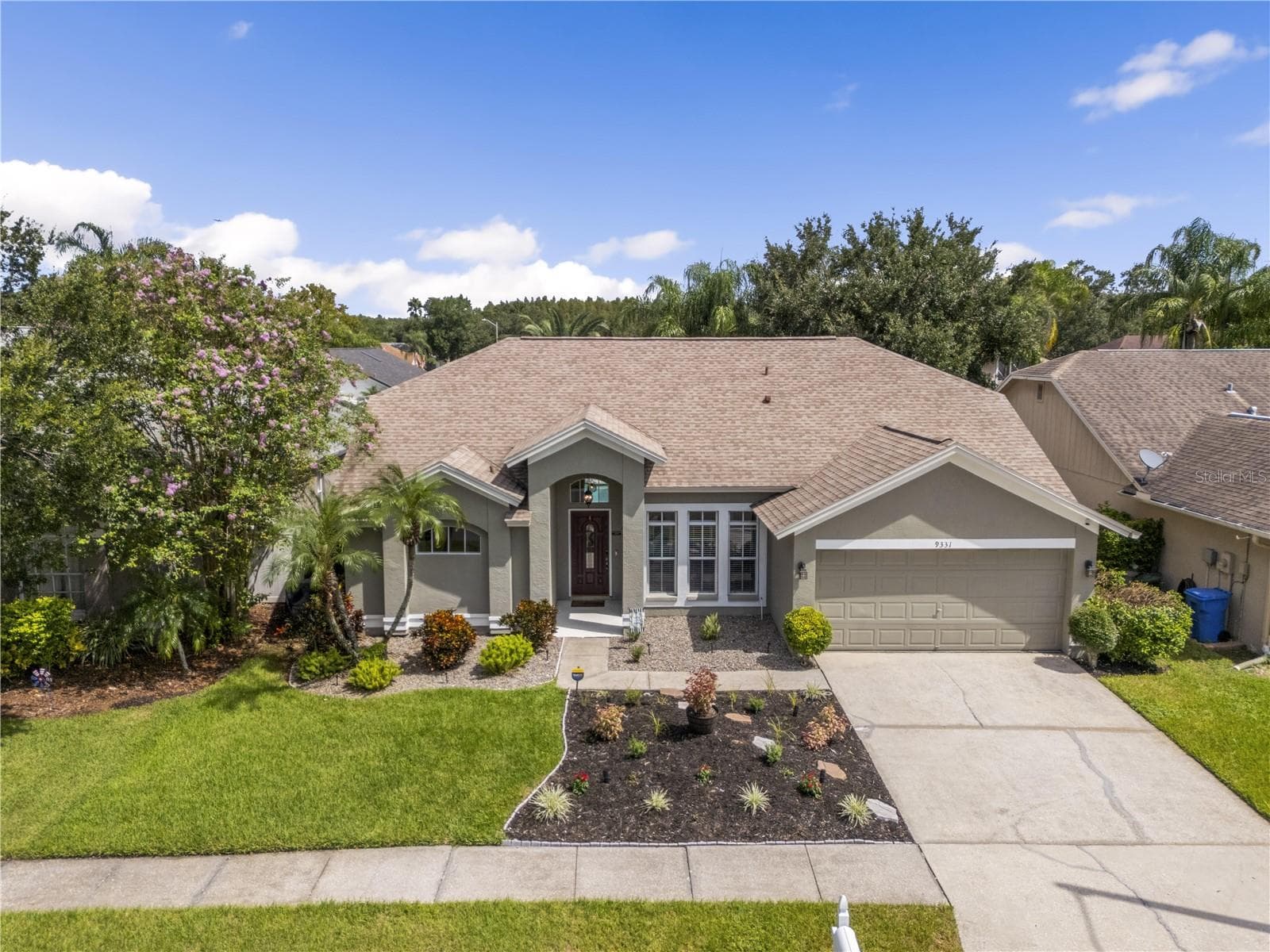 9331 Pontiac Dr photo 4