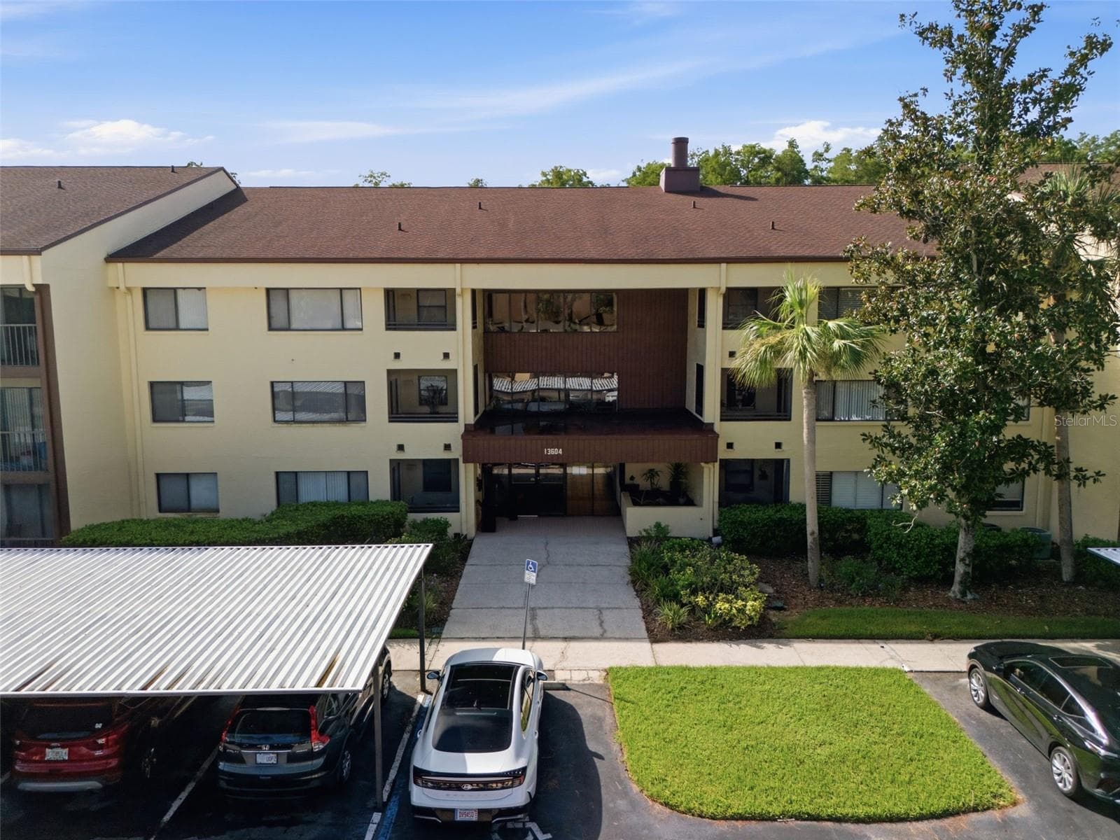 13604 S Village Dr #2210 photo 2