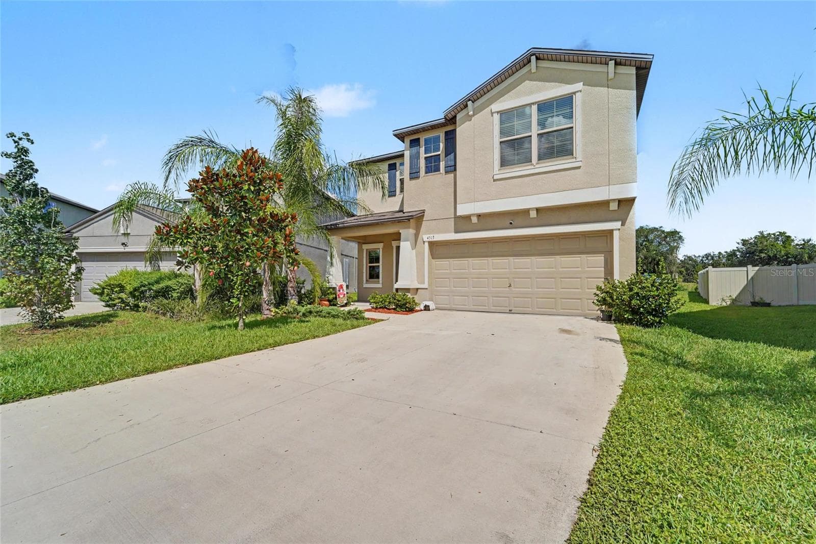 4513 Eternal Prince Dr photo 5