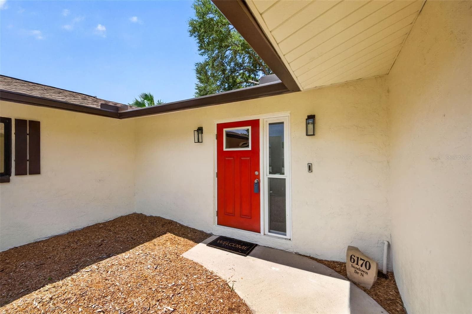 6170 Sundown Dr photo 3