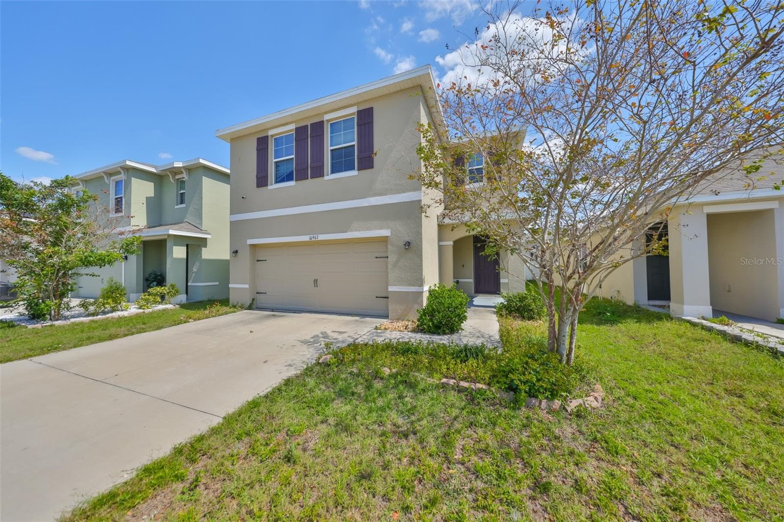 10967 Carlton Fields Dr photo 2