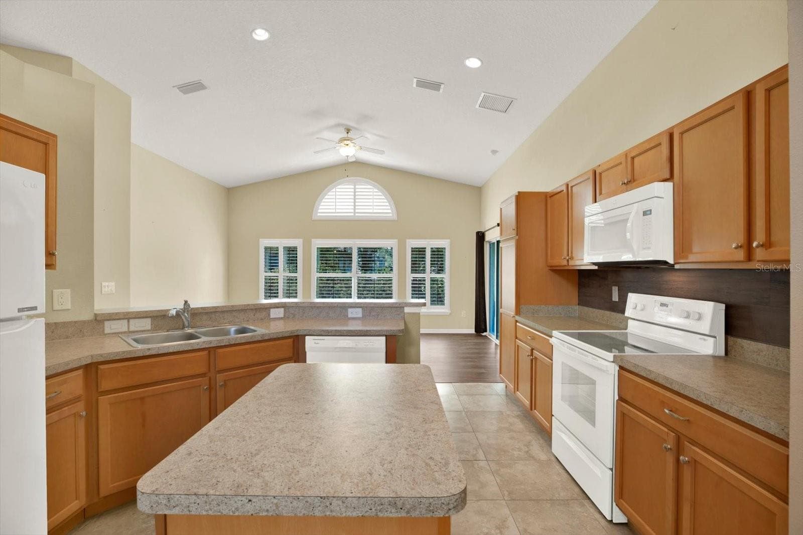 12922 Payne Stewart Way photo 5