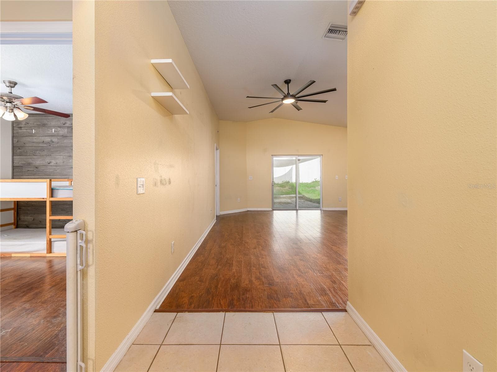 37154 Highland Bluff Cir photo 3