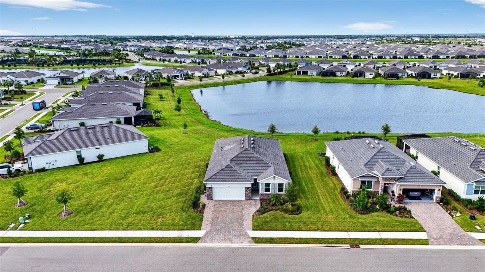 18145 Beach Ranch Ter photo 2