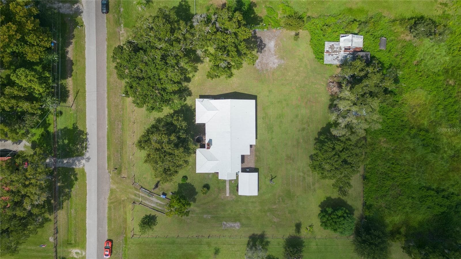2630 Keysville Dr photo 3