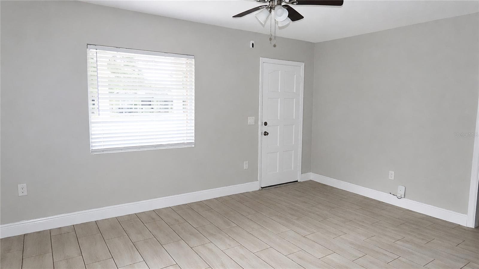 1241 Nicholson St photo 3