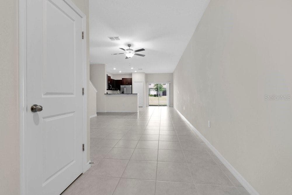 9640 Mulberry Marsh Ln photo 2