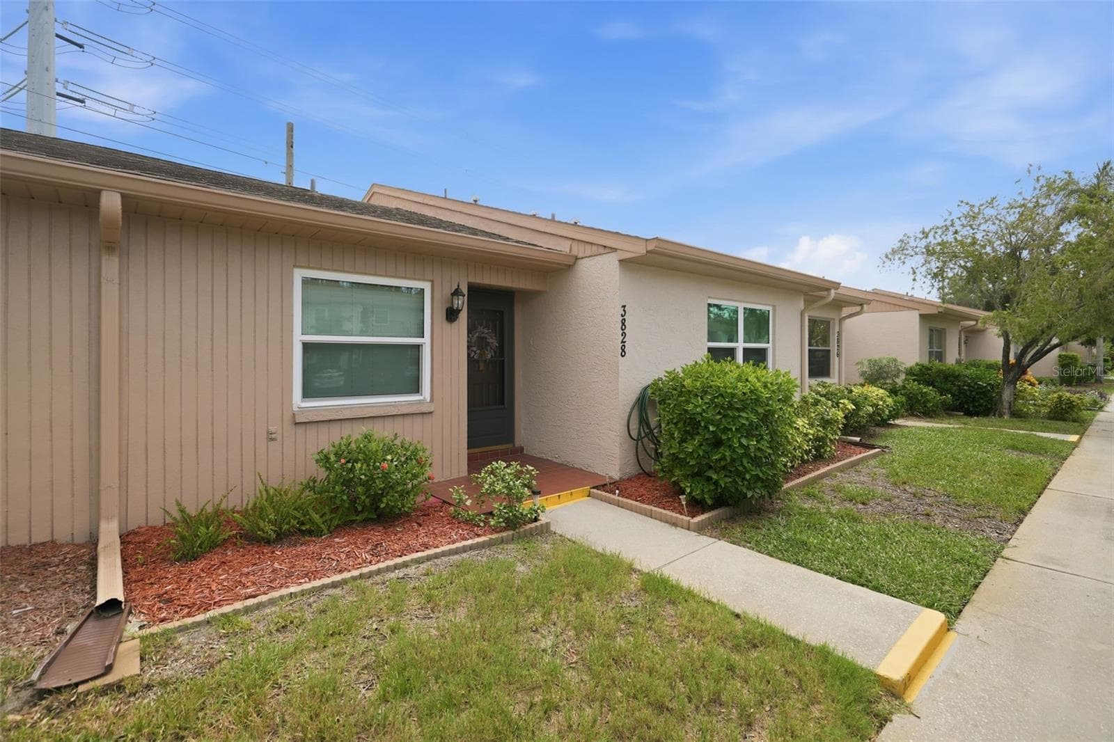 3828 Sailmaker Ln photo 3