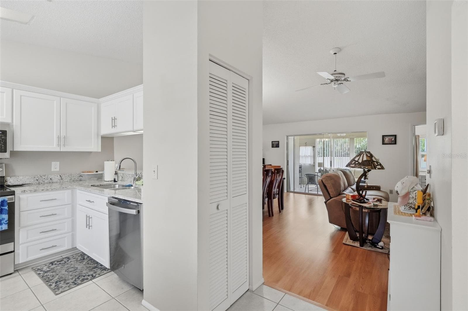 3828 Sailmaker Ln photo 4