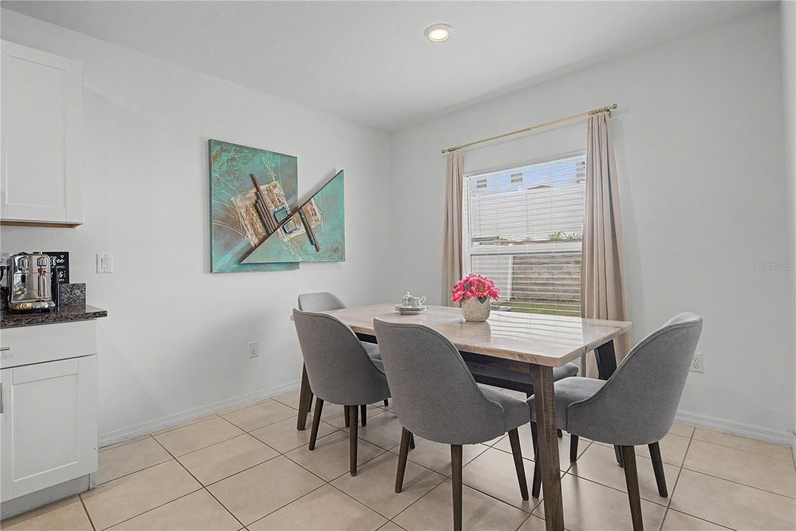 6357 Beverly Hills Dr photo 4