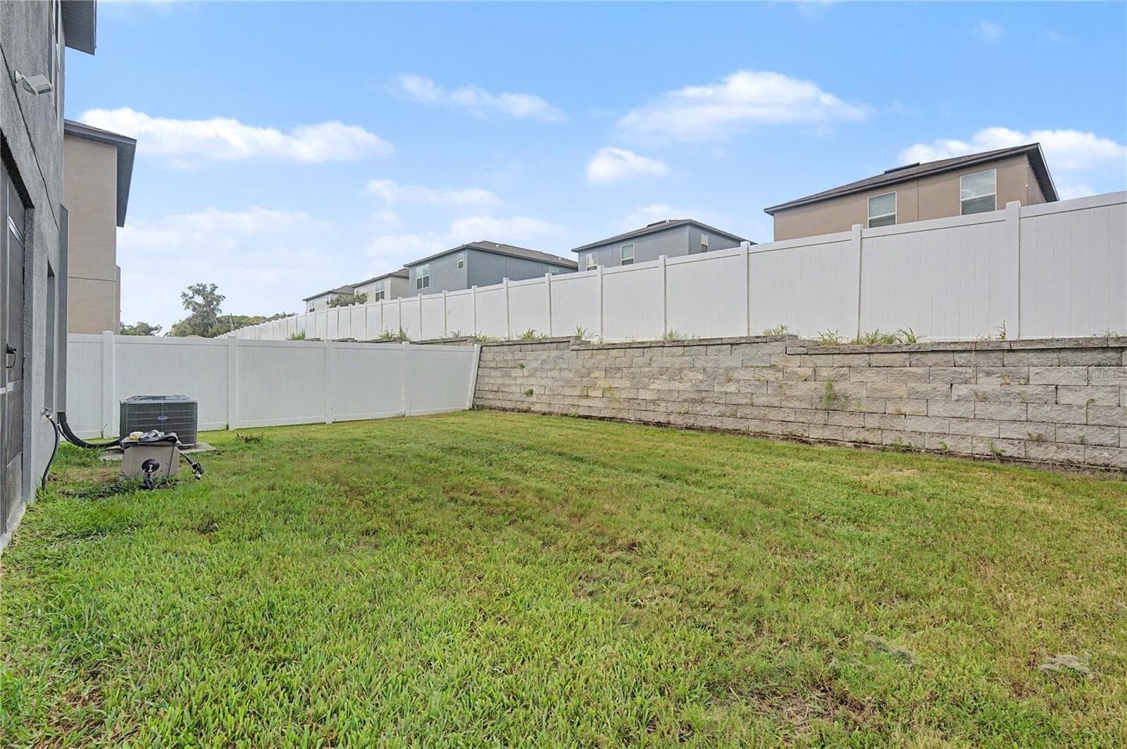 6357 Beverly Hills Dr photo 5