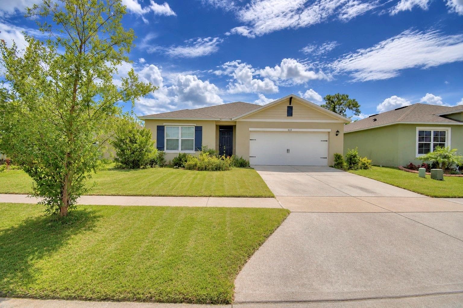5628 Siltstone St photo 3