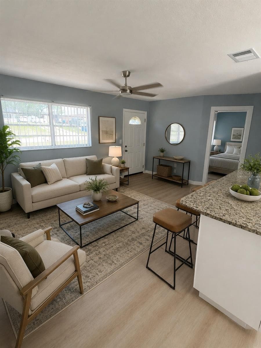 12230 Skyler Ln photo 2