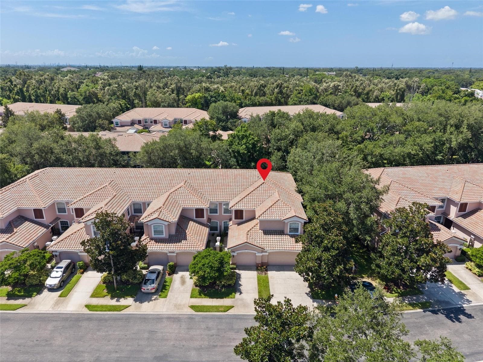 2061 Carriage Ln #104 photo 2