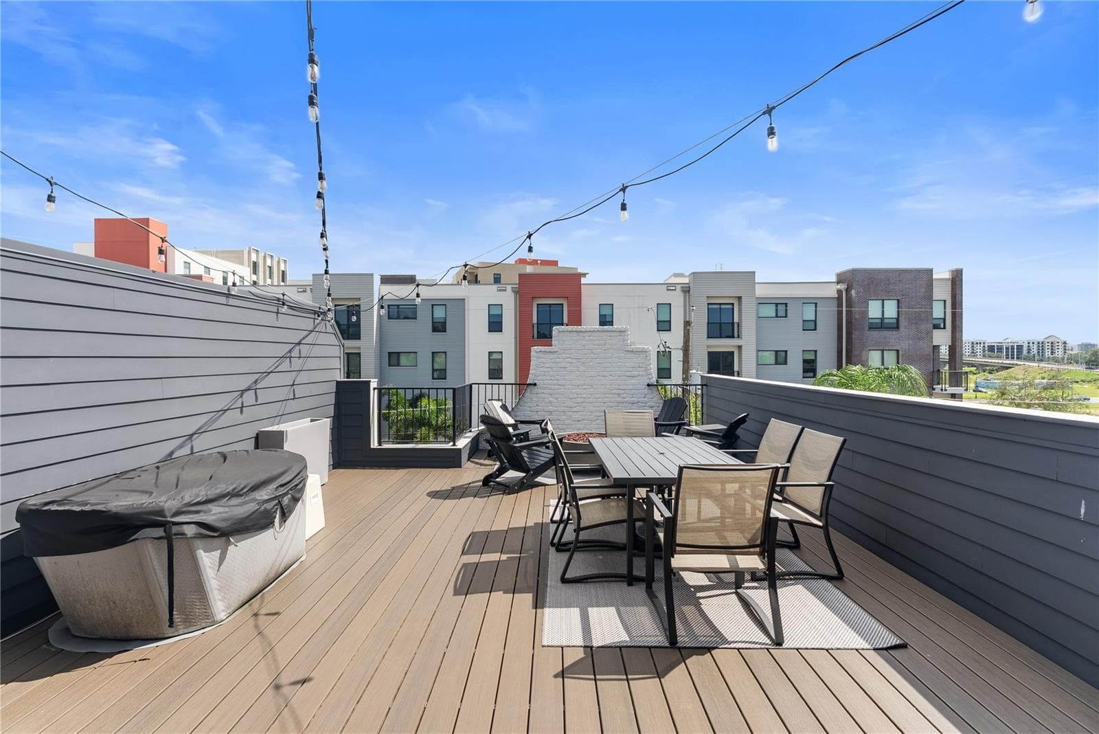 417 W Ross Ave #2 photo 2