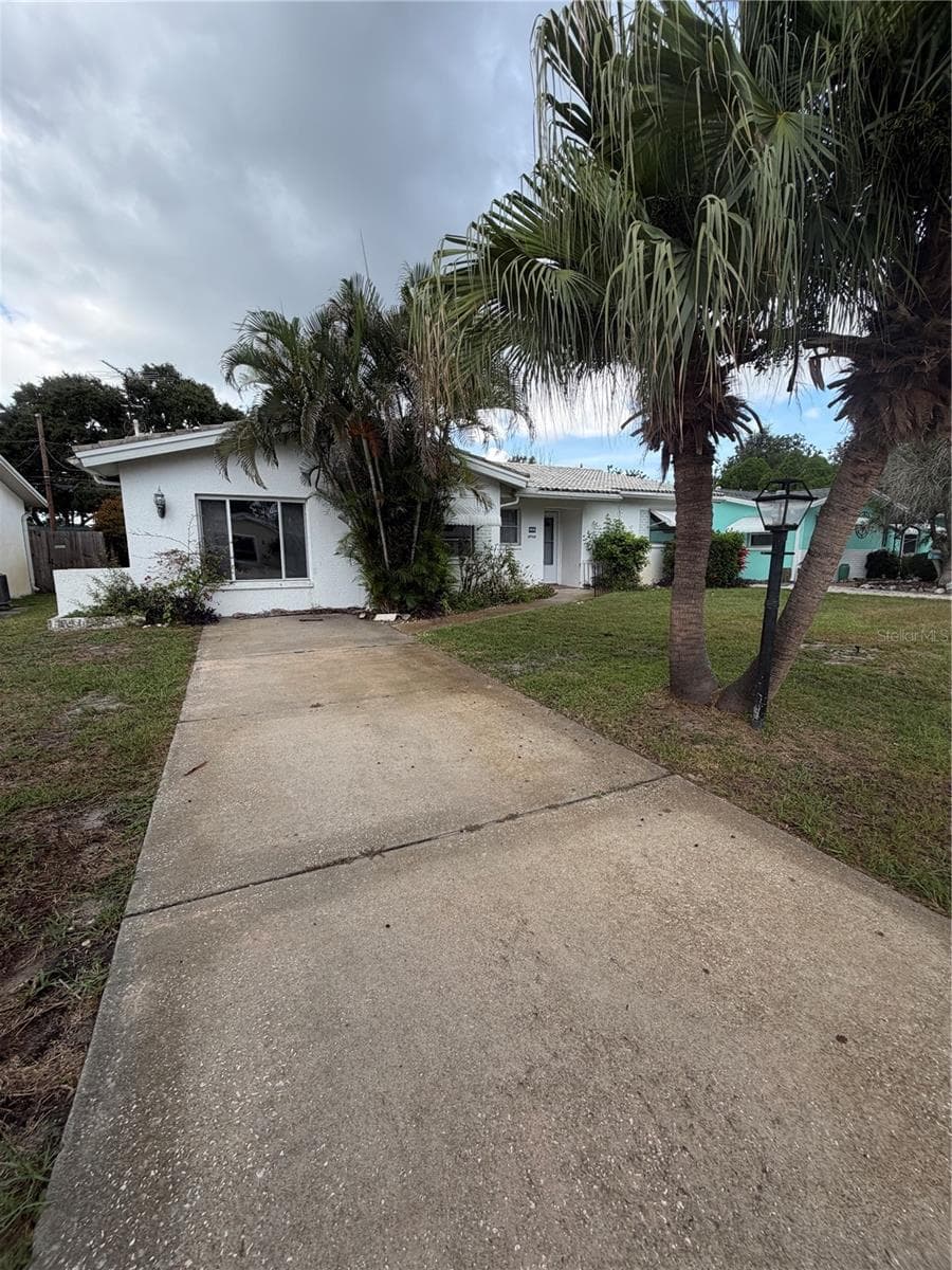 29768 67th St N photo 3