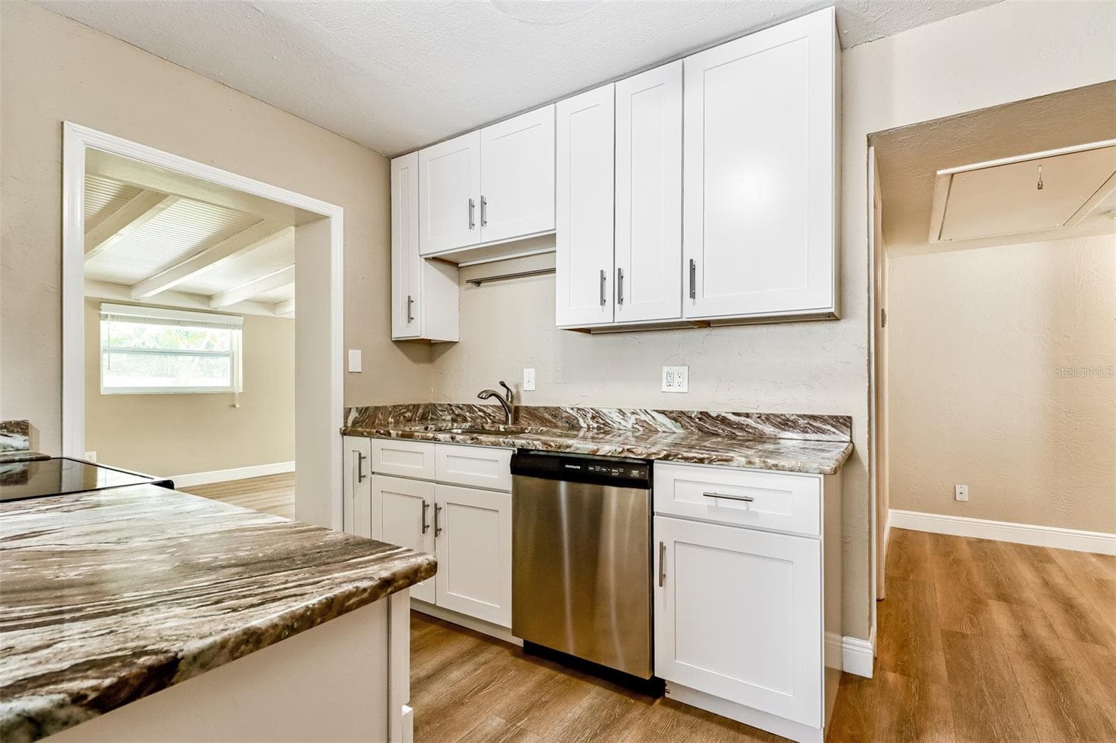 10293 Satsuma Rd photo 4