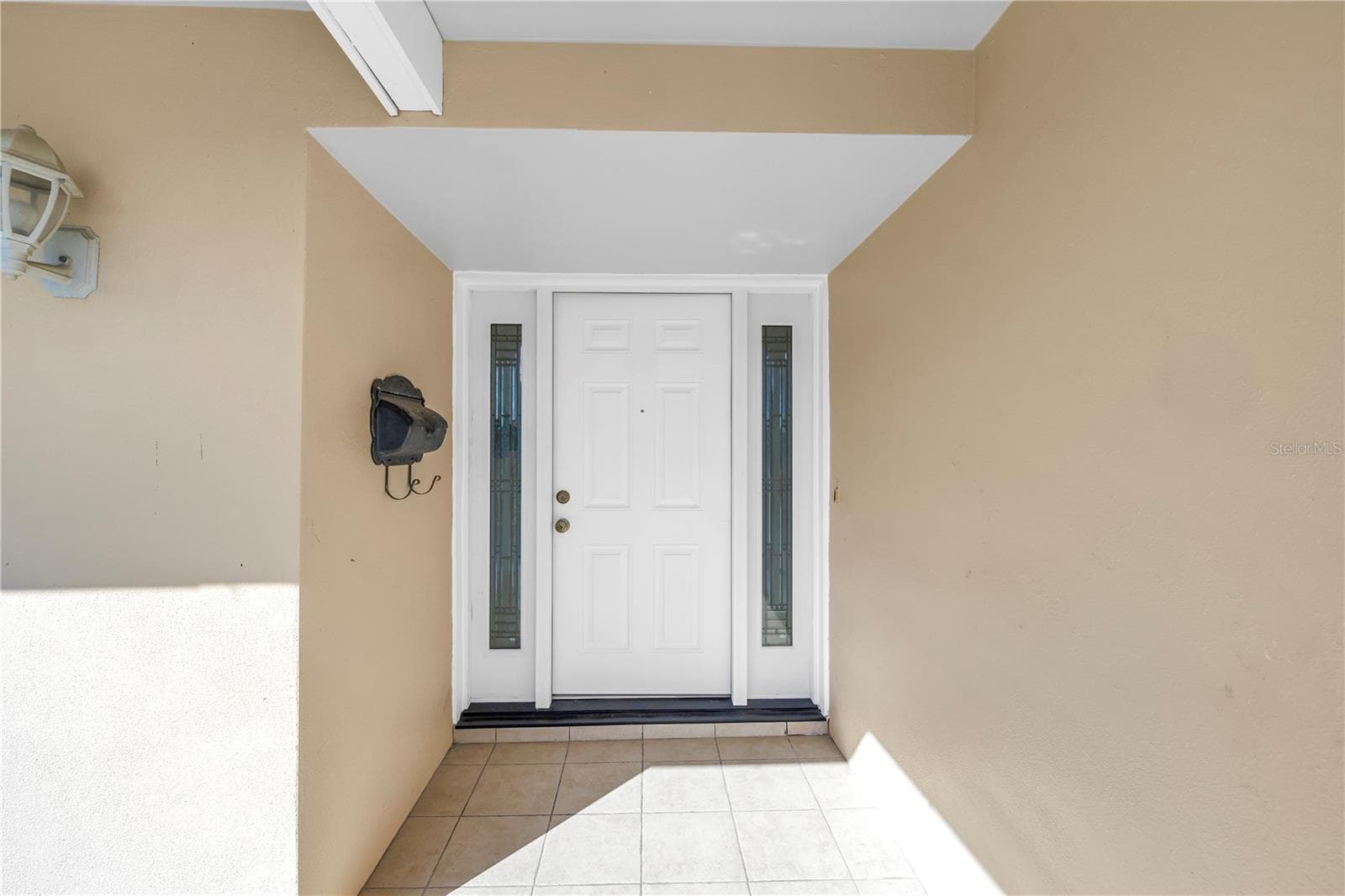 2053 Dolphin Blvd S photo 4