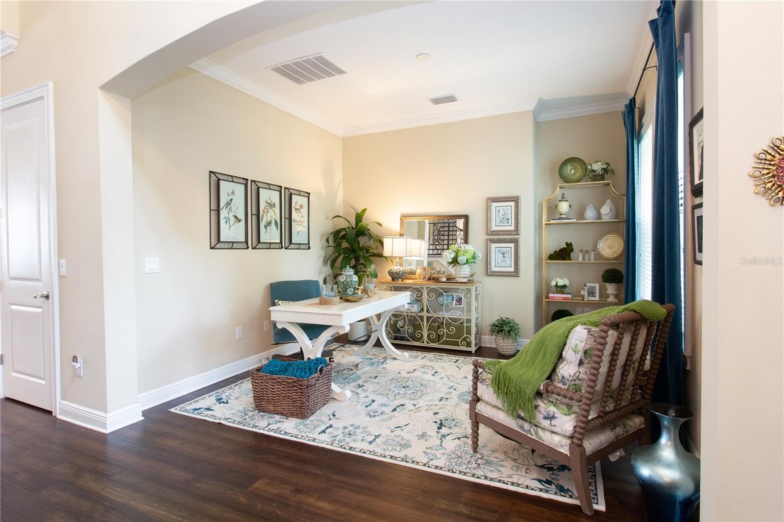 3917 W San Luis St photo 4