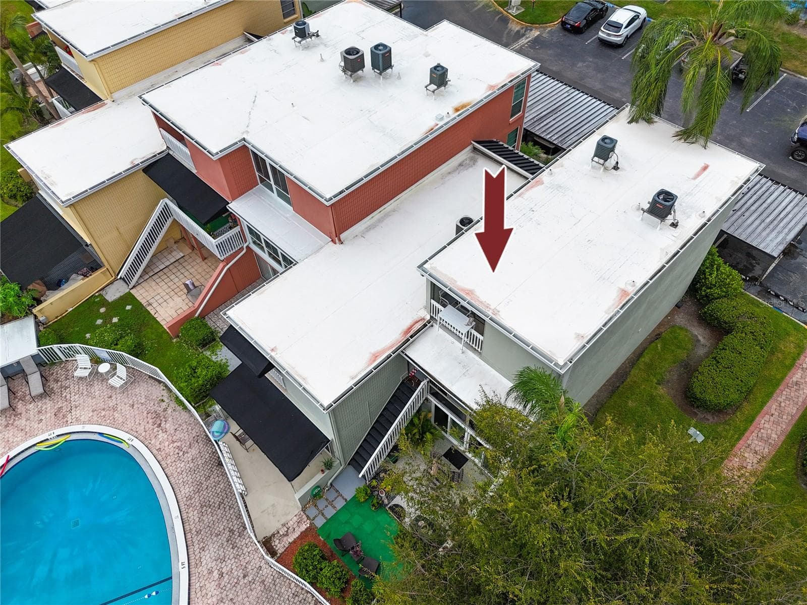 2424 W Tampa Bay Blvd #G209 photo 2