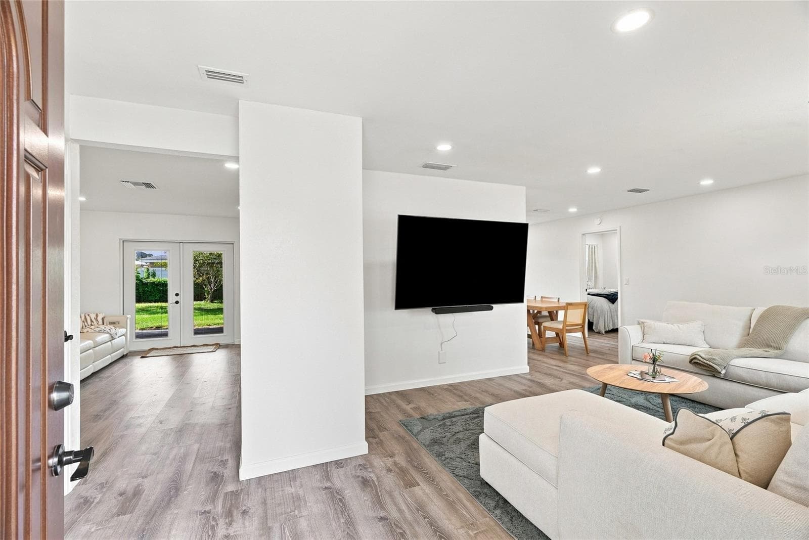 13344 88th Ave photo 4